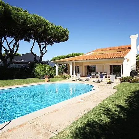 Sleeps 8 Pool Wifi T480154